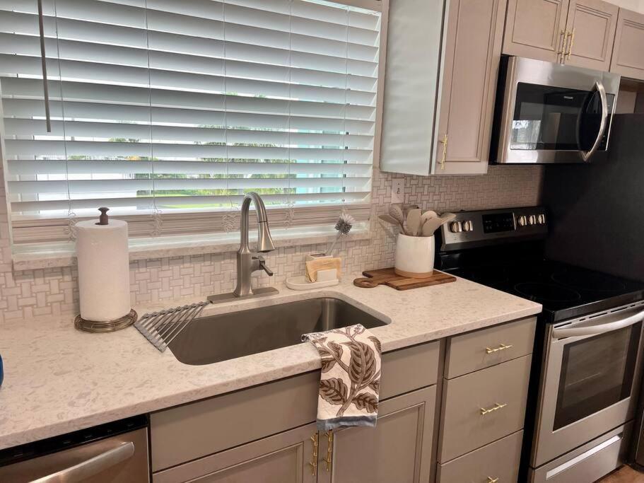 Lakefront Duplex With Pontoon Boat 3 Bed House Mount Dora Luaran gambar